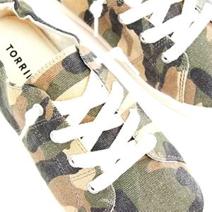 👣TORRID Riley Sneakers  - Camo Ruched Sneakers (Wide Width), footwear, shoes8ww